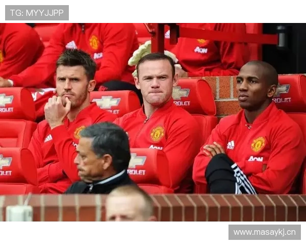 个人能力突出，但整体失衡：曼联的核心矛盾