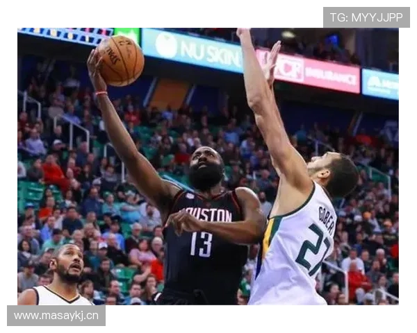 NBA防守三秒违例怎么判定？避免禁区犯规的技巧解析